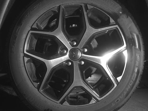 Used 2025 Jeep Compass Limited image 14