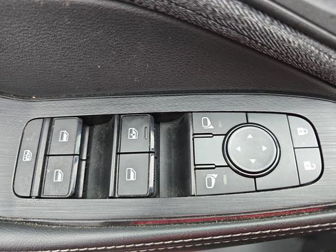 Certified 2023 Nissan Rogue SV image 26