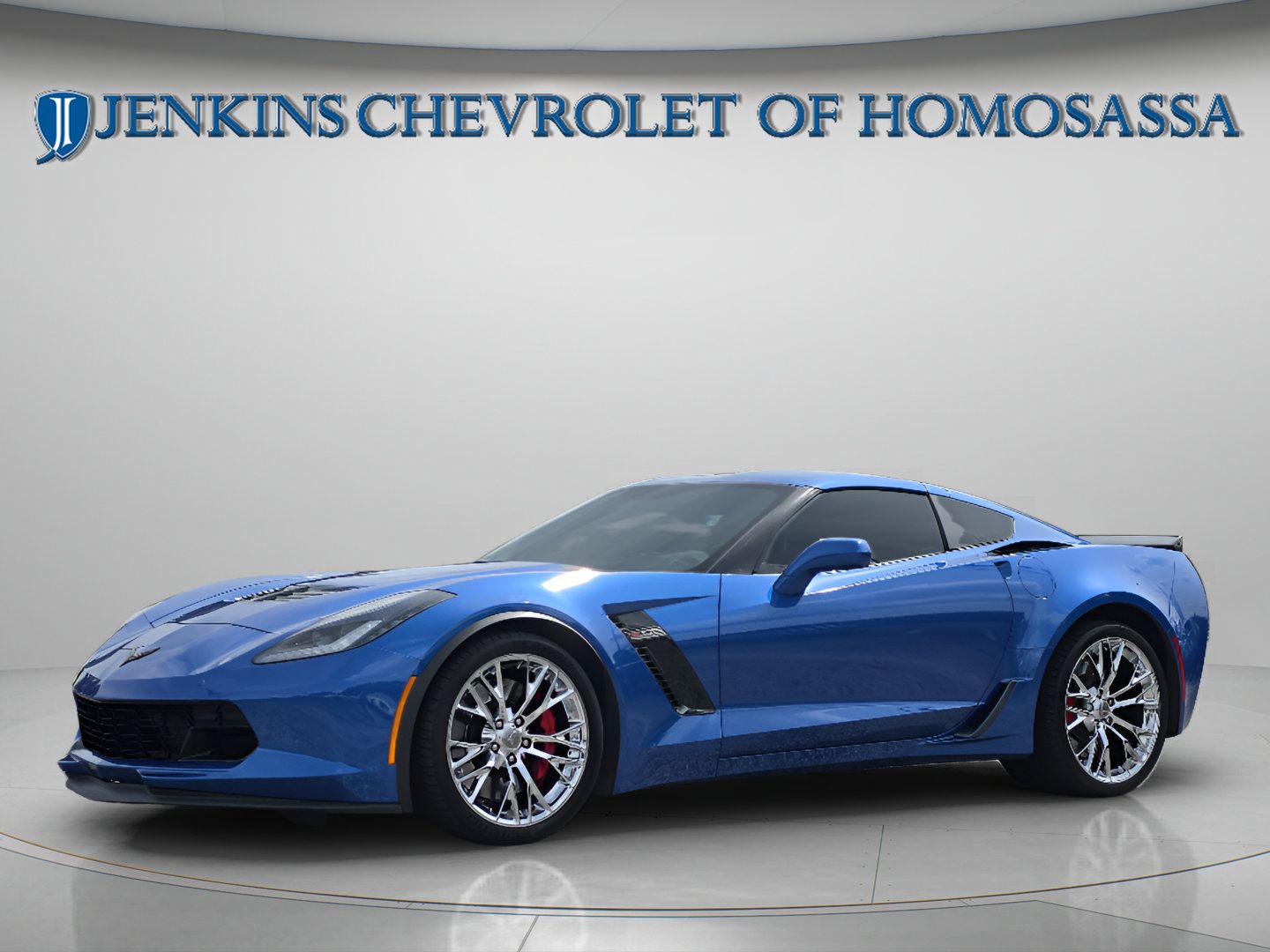 Used 2015 Chevrolet Corvette Z06 w/ 3LZ Preferred Equipment Group RWD image 10