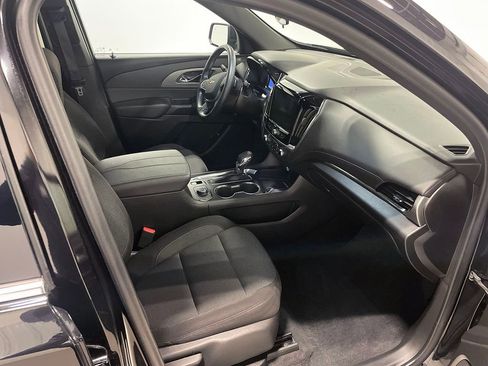 Used 2023 Chevrolet Traverse LT AWD/4WD image 28