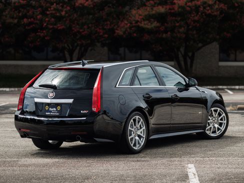 Used 2012 Cadillac CTS V w/ Wood Trim Package image 8