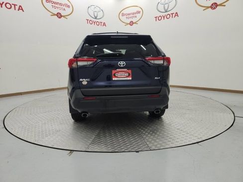 Used 2024 Toyota RAV4 XLE Premium FWD image 4