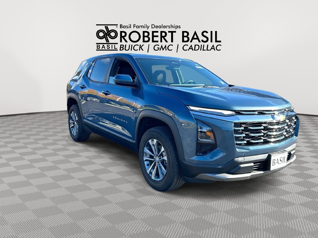 Used 2026 Chevrolet Equinox LT FWD image 2