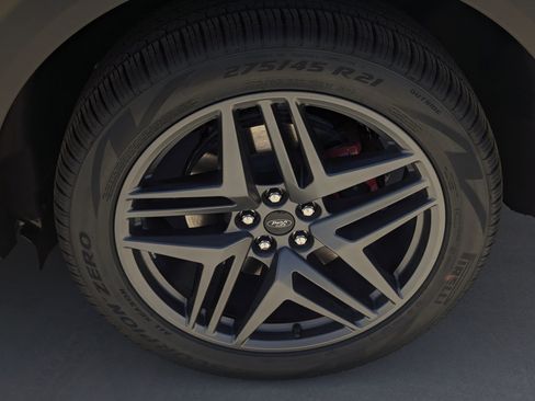 New 2026 Ford Explorer ST-Line w/ ST-Line Street Pack RWD image 7