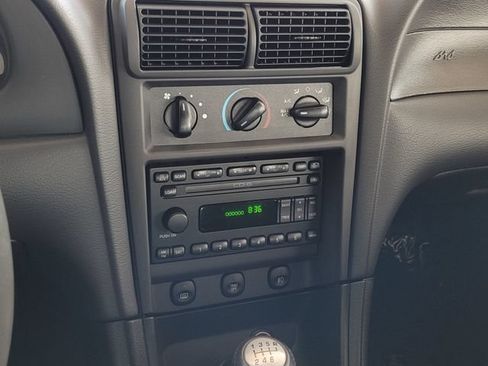 Used 2004 Ford Mustang Cobra RWD image 17
