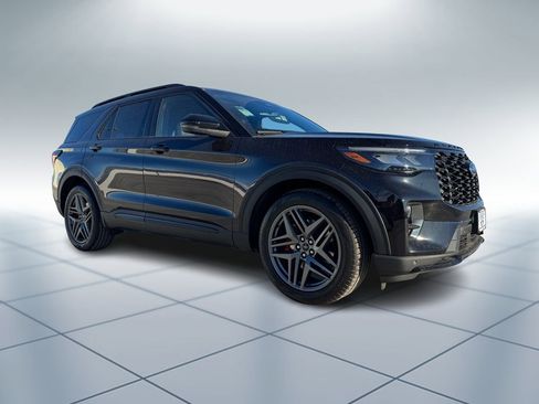 New 2026 Ford Explorer ST w/ Sun And Sound Package image 2