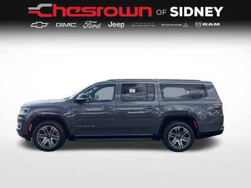 Used 2025 Jeep Wagoneer L 4WD w/ HD Trailer Tow Package image 8