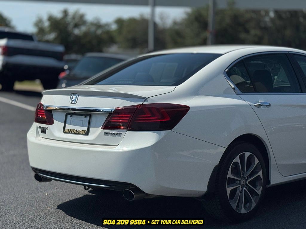 Used 2015 Honda Accord Sport image 8
