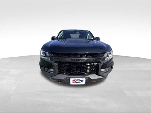 Used 2022 Chevrolet Colorado ZR2 w/ ZR2 Midnight Special Edition AWD/4WD image 3
