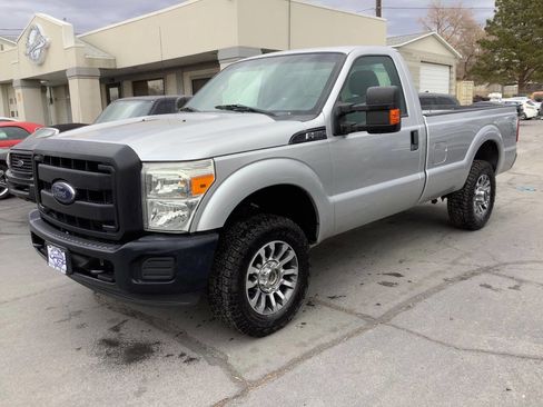 Used 2016 Ford F250 XL w/ Power Equipment Group image 18
