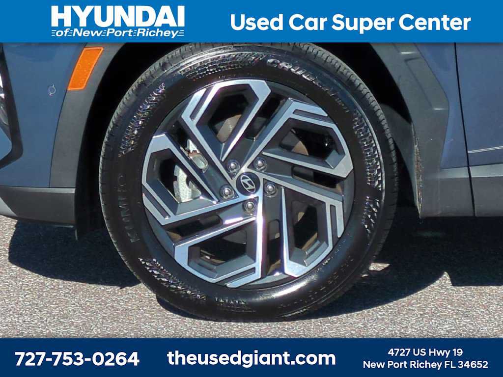 Used 2026 Hyundai Tucson Limited FWD image 10