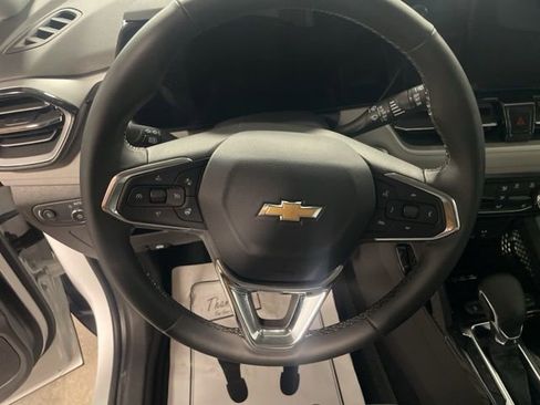 Used 2026 Chevrolet TrailBlazer LT w/ Convenience Package image 22