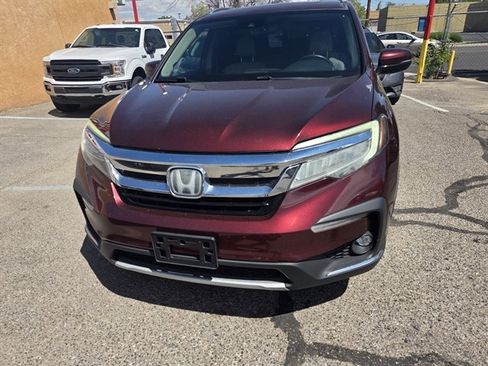 Used 2021 Honda Pilot Touring image 3
