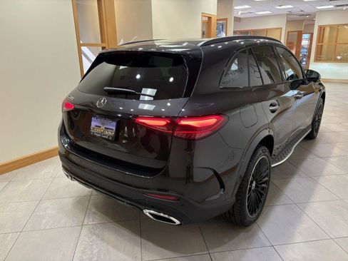 New 2026 Mercedes-Benz GLC 300 image 5