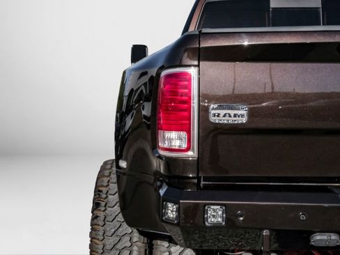 Used 2017 RAM 3500 Laramie Longhorn image 55