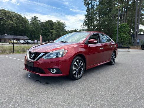 Certified 2017 Nissan Sentra SR FWD image 2
