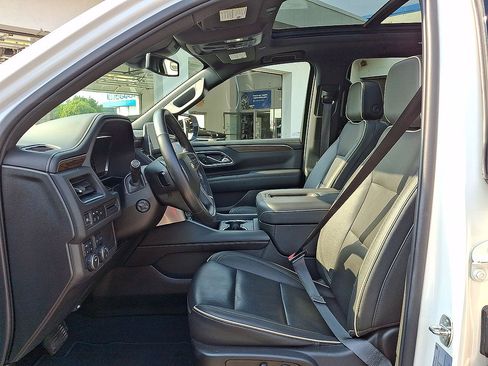 Certified 2023 Chevrolet Tahoe Premier AWD/4WD image 11