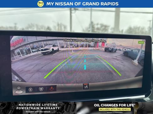 New 2026 Nissan Pathfinder Platinum image 38