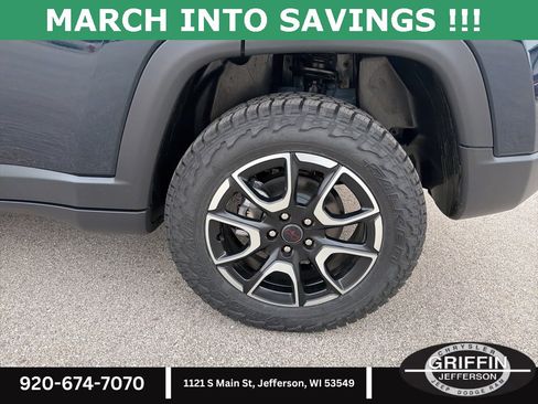 New 2026 Jeep Compass Trailhawk image 13