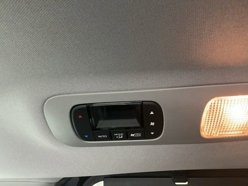 Used 2020 Honda Odyssey Elite image 36