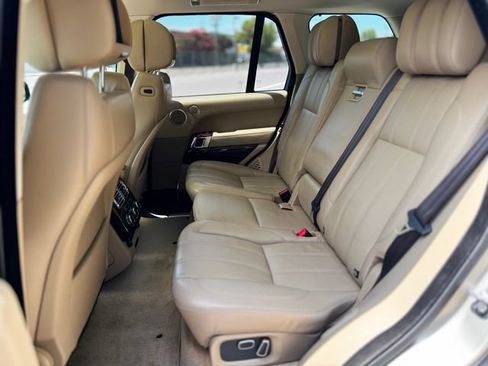 Used 2013 Land Rover Range Rover HSE AWD/4WD image 32