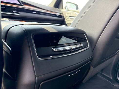Certified 2023 Cadillac Escalade ESV Premium Luxury image 13