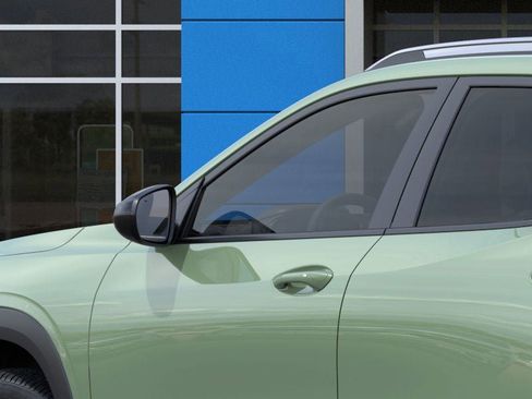 New 2025 Chevrolet Trax ACTIV w/ Driver Confidence Package image 45