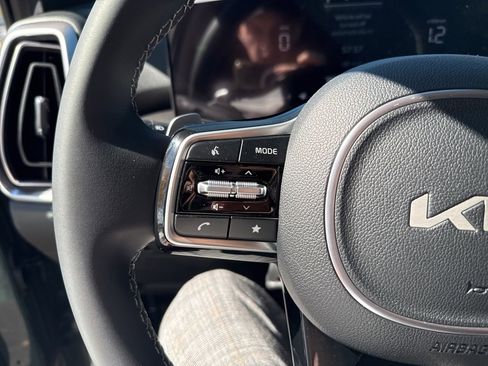 New 2025 Kia Sorento EX image 14
