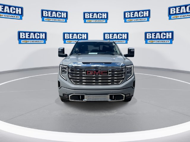 Used 2025 GMC Sierra 1500 Denali w/ Denali Reserve Package AWD/4WD image 3