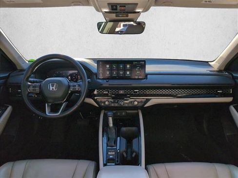 Used 2023 Honda Accord Touring image 20