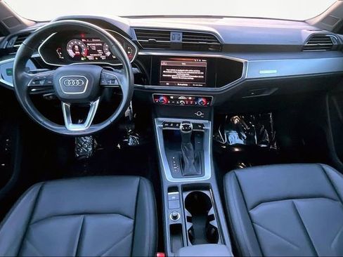 Used 2022 Audi Q3 2.0T Premium Plus image 7