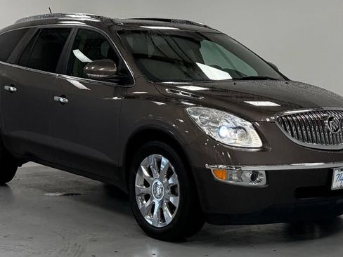 Used 2011 Buick Enclave CXL FWD image 6