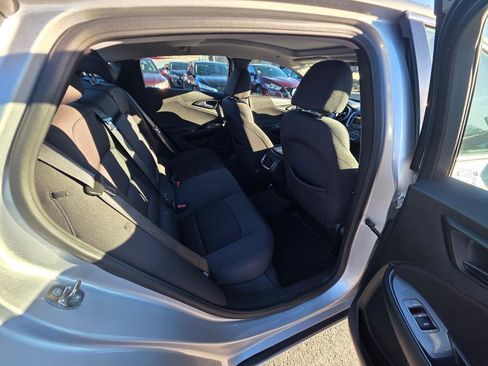 Used 2022 Chevrolet Malibu LT image 11