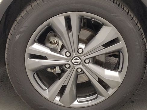 Used 2019 Nissan Murano Platinum w/ Cargo Package image 31