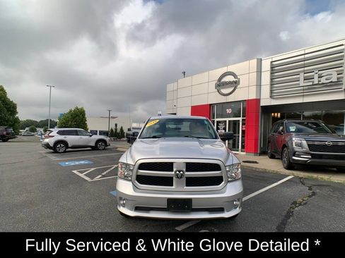 Used 2019 RAM 1500 Express w/ Express Value Package AWD/4WD image 9