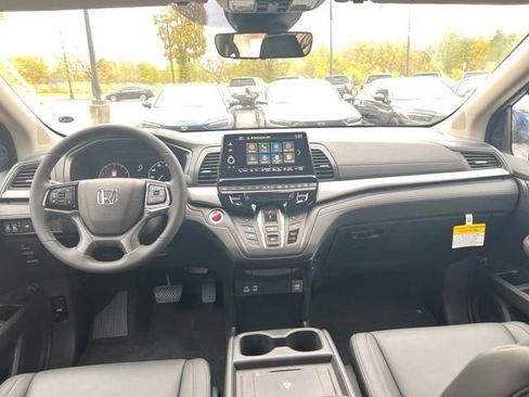 New 2026 Honda Odyssey EX-L image 12