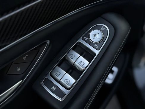 Used 2018 Mercedes-Benz S 63 AMG S 4MATIC Sedan image 33