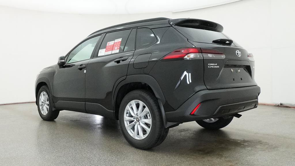 New 2026 Toyota Corolla Cross LE FWD image 24