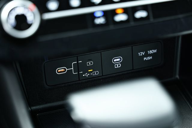 Certified 2025 Hyundai Sonata SE FWD image 37