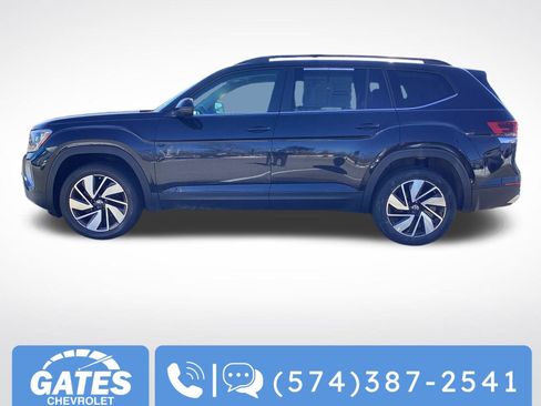 Used 2024 Volkswagen Atlas SE image 6