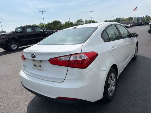 Used 2016 Kia Forte LX FWD image 4