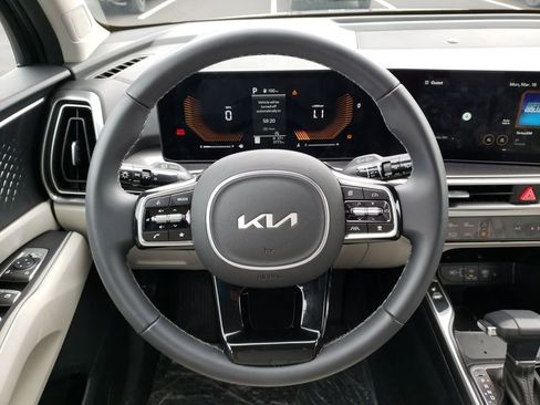 New 2025 Kia Sorento EX image 12