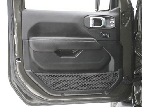 Certified 2022 Jeep Wrangler Unlimited Sahara w/ Cold Weather Group image 14