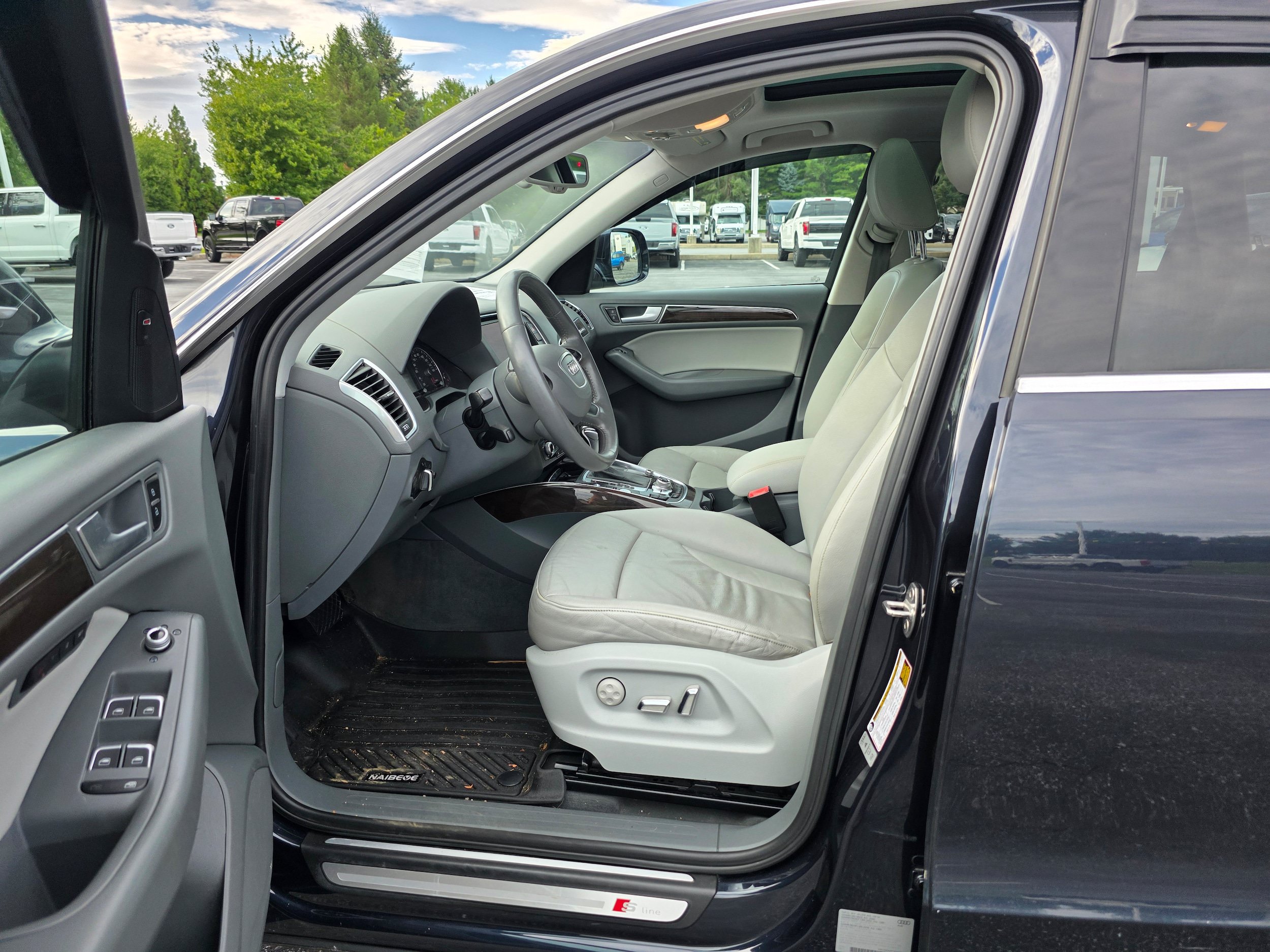 Used 2014 Audi Q5 3.0T Premium Plus AWD/4WD image 18