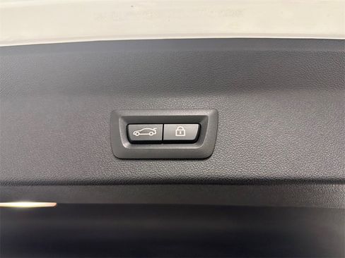 Used 2021 BMW X3 M40i w/ Executive Package image 21