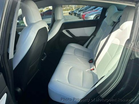 Used 2020 Tesla Model 3 Standard Range Plus image 14