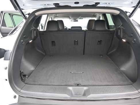 Certified 2025 Nissan Murano SV image 18