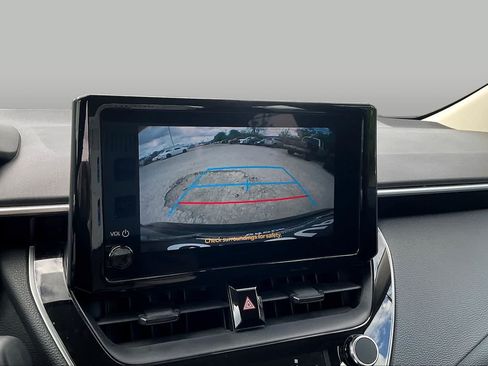 Used 2024 Toyota Corolla LE FWD image 26