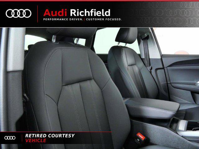 Certified 2025 Audi Q5 Premium w/ Convenience Package AWD/4WD image 25