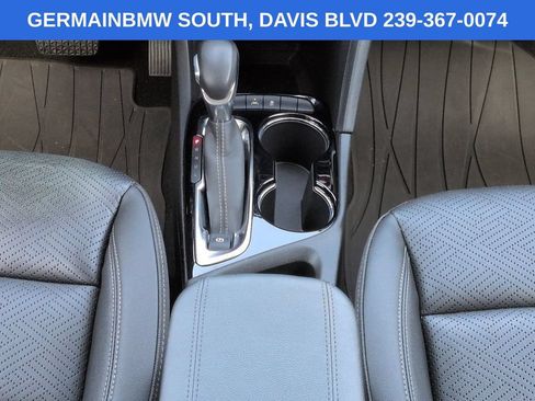 Used 2023 Buick Encore GX Essence w/ Experience Buick Package FWD image 21